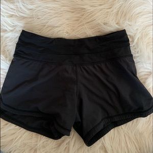 black lululemon size 2 shorts